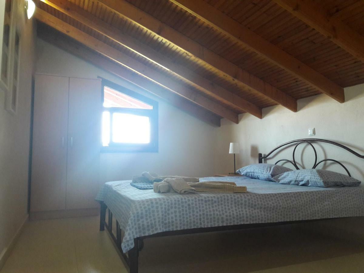 Villa Eleni โอฟรีนีออน ภายนอก รูปภาพ